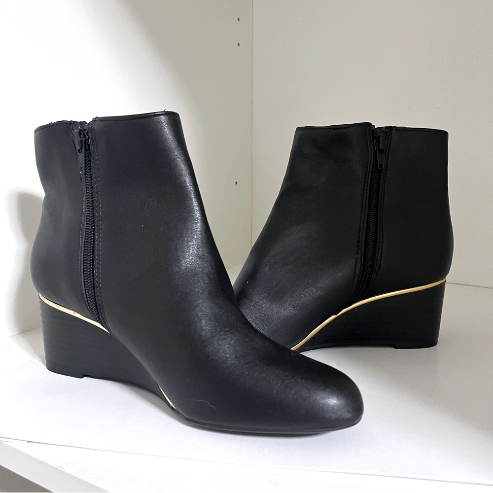 Alfani booties